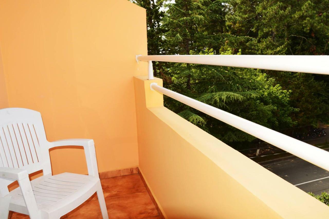Paradise Kobuleti Hotel Extérieur photo